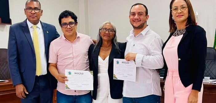 Entrega de “Moção de Aplausos” e “Certificado” marcam homenagem a médicos pela boa atuação no município